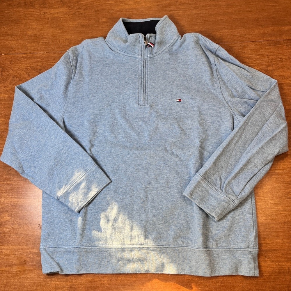 Tommy Hilfiger Men's Light Blue Quarter Zip Pullover Sweatshirt Size Large
